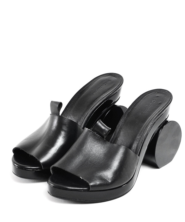 Black Shoes - Imagen 4